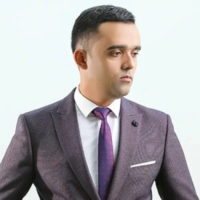 Adhambek Ro’zmetov