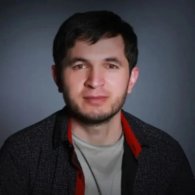 Baxtiyor Maqsudov — Musofirlik