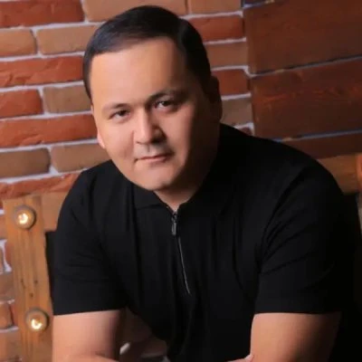 Farhod Sadullayev — Hoji ona