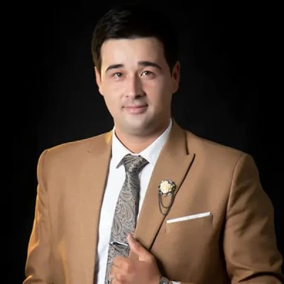 Islombek Soliyev — Hazorasp bozori