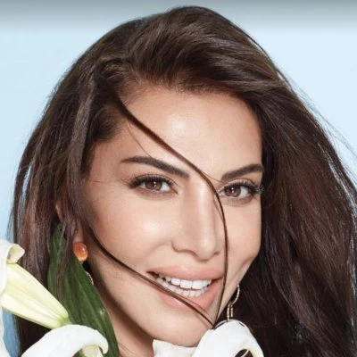 Ebru Yaşar — Kalmam