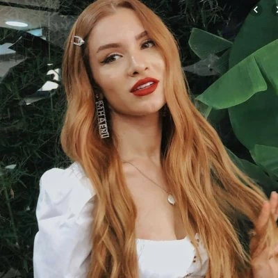 Feride Hilal Akın — Yok Yok